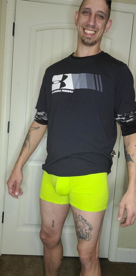 Foto di nudo di fuga di OnlyFans di Demondom886