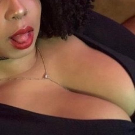 Foto di nudo di fuga di OnlyFans di Empress Demi