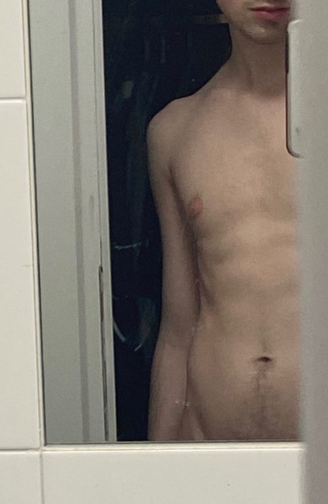 Foto di nudo di fuga di OnlyFans di Daniel
