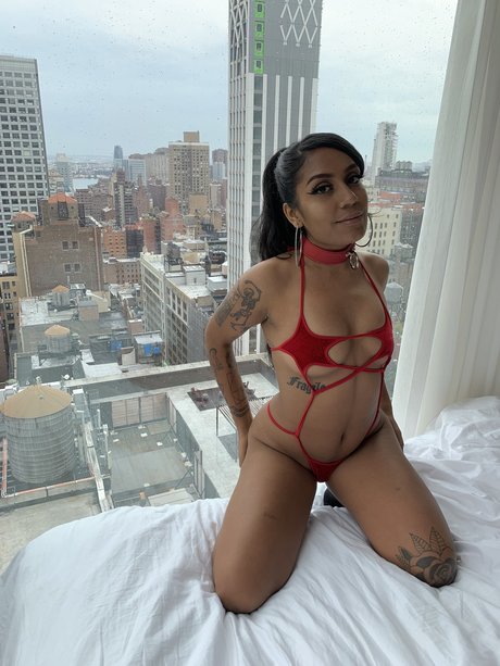 Foto di nudo di fuga di OnlyFans di Spice