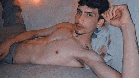 Foto di nudo di fuga di OnlyFans di Dencis Torres