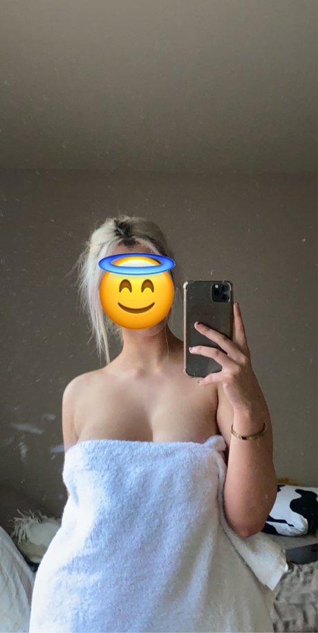 Foto di nudo di fuga di OnlyFans di College Girl 