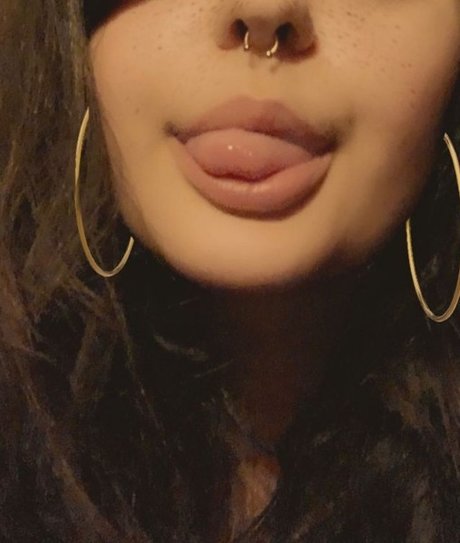 Foto di nudo di fuga di OnlyFans di Chubby Gummy