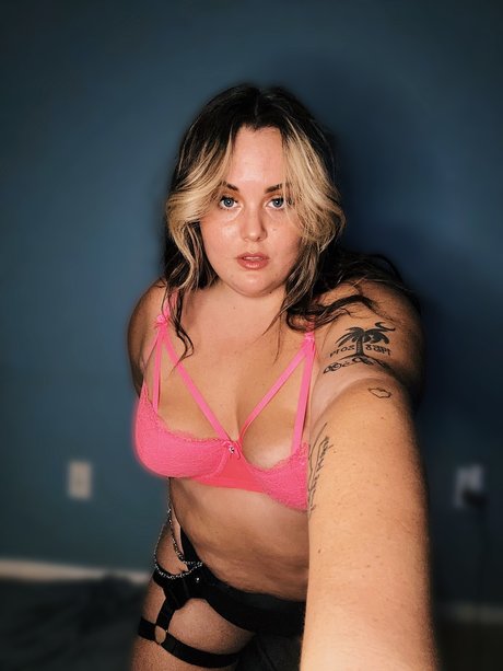 Foto di nudo di fuga di OnlyFans di Queen B