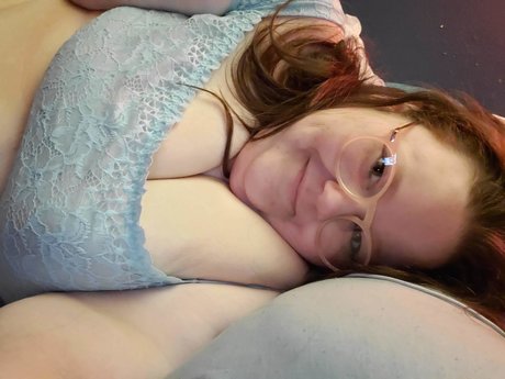 Foto di nudo di fuga di OnlyFans di Dee Dee