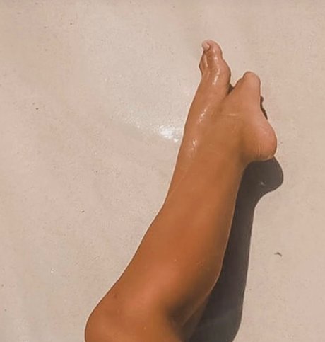 Foto di nudo di fuga di OnlyFans di Daddy Bear