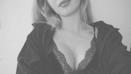 Foto di nudo di fuga di OnlyFans di Diana Rose