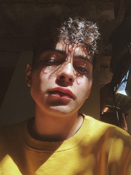 Foto di nudo di fuga di OnlyFans di Sex Gay