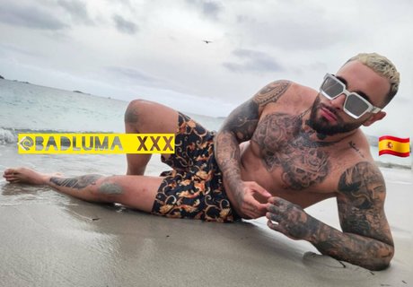 Foto di nudo di fuga di OnlyFans di Badlumaxxxbang Dom