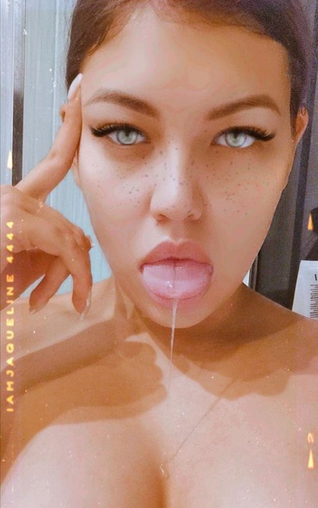 Foto di nudo di fuga di OnlyFans di Dakota Ichigo