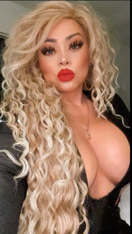 Foto di nudo di fuga di OnlyFans di Queen Yulibeth