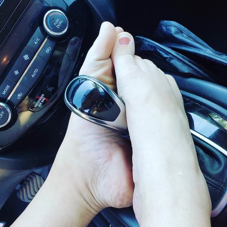 Foto di nudo di fuga di OnlyFans di Tempress