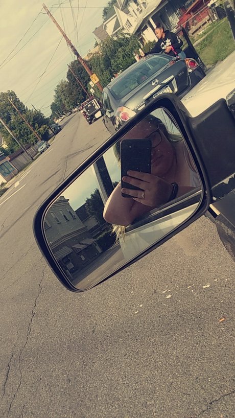 Foto di nudo di fuga di OnlyFans di Queen Jai