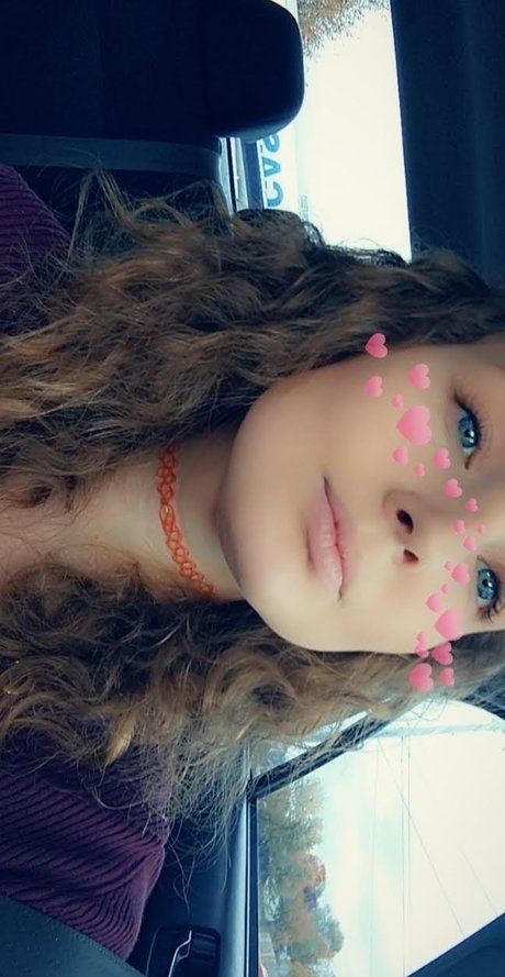 Foto di nudo di fuga di OnlyFans di Queenbee