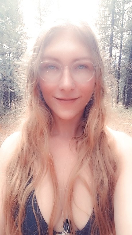 Foto di nudo di fuga di OnlyFans di Quantumorgasms