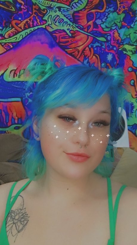 Foto di nudo di fuga di OnlyFans di Queen Aurora 420