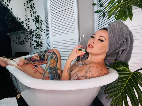Foto di nudo di fuga di OnlyFans di Pyroprincessxxx