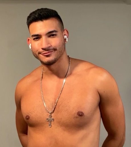 Foto di nudo di fuga di OnlyFans di Papi Banks