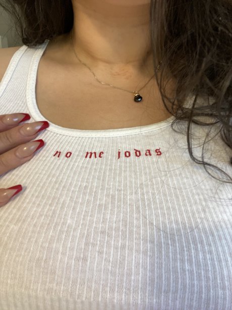 Foto di nudo di fuga di OnlyFans di Puta