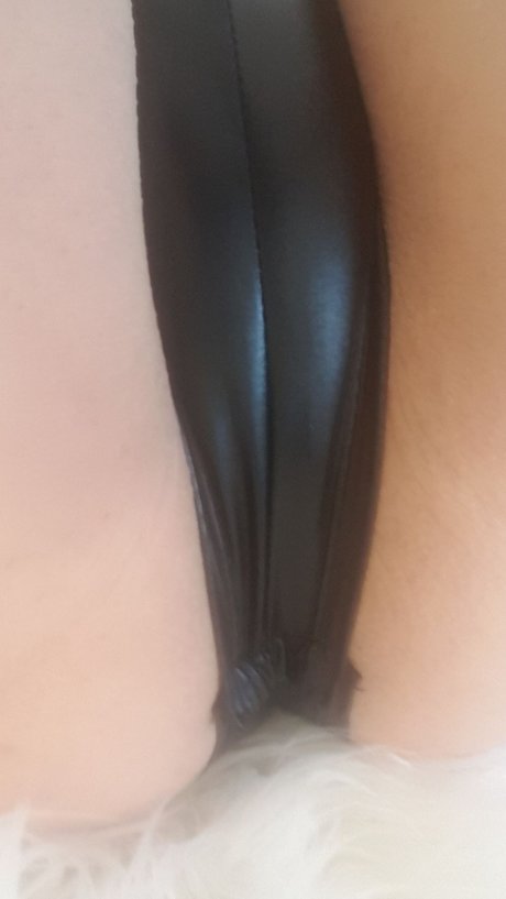 Foto di nudo di fuga di OnlyFans di Pussy Closeups
