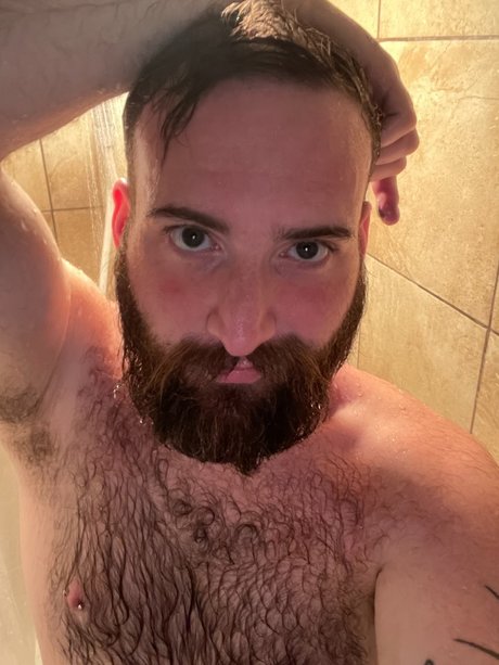 Foto di nudo di fuga di OnlyFans di Pup Snow