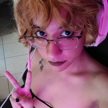 Foto di nudo di fuga di OnlyFans di Puppy  Ftm