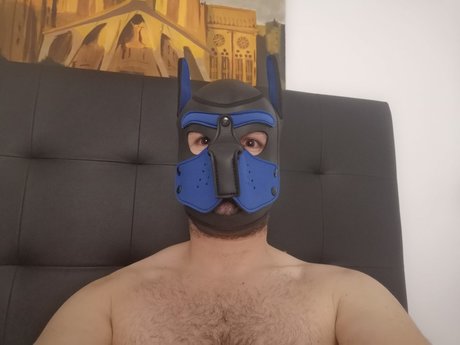 Foto di nudo di fuga di OnlyFans di Puppy