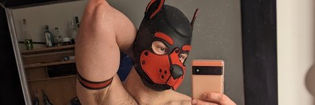 Foto di nudo di fuga di OnlyFans di Pup Benji