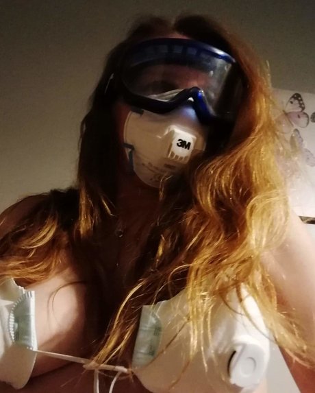 Foto di nudo di fuga di OnlyFans di Tracey Richards
