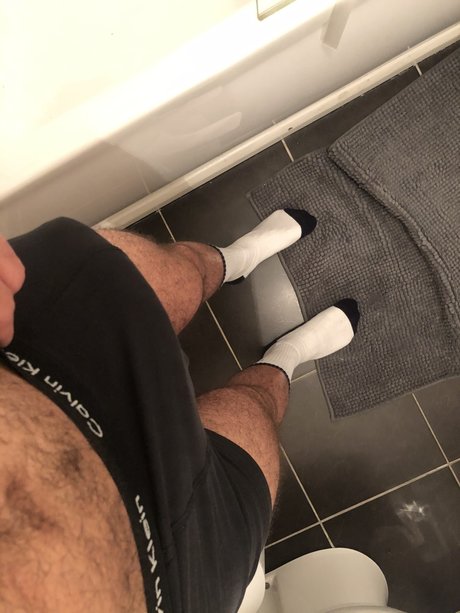 Foto di nudo di fuga di OnlyFans di Rhung