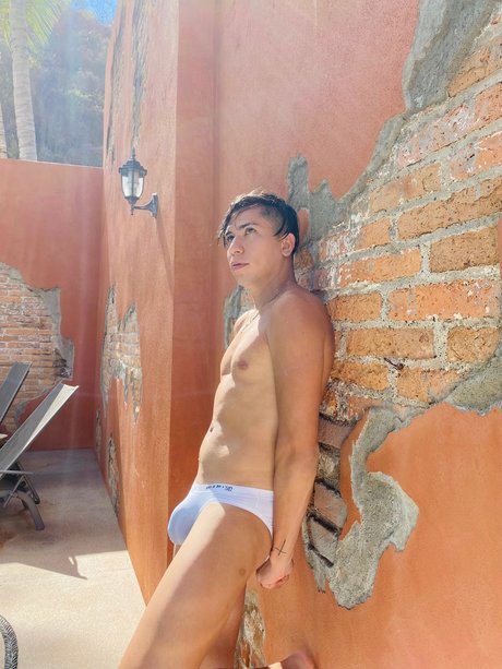 Foto di nudo di fuga di OnlyFans di Eduardo Pv