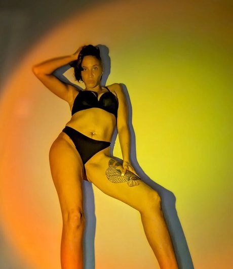 Foto di nudo di fuga di OnlyFans di Doll Woods