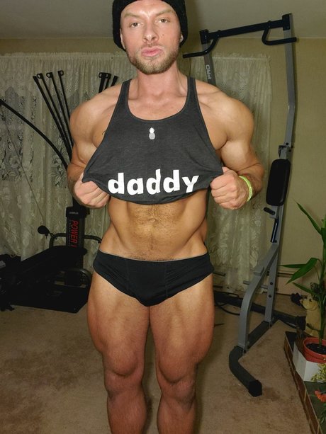 Foto di nudo di fuga di OnlyFans di Dom Daddy Drew