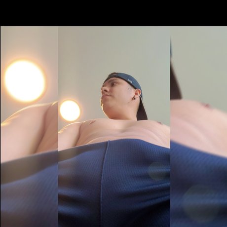 Foto di nudo di fuga di OnlyFans di Eduardo