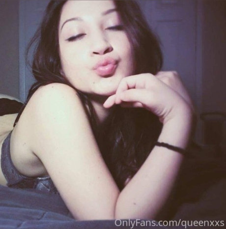 Foto di nudo di fuga di OnlyFans di Queenxgoddess