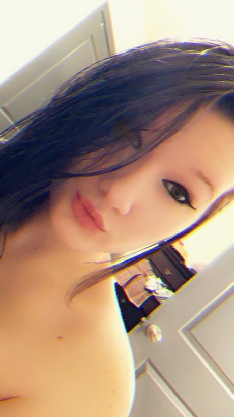 Foto di nudo di fuga di OnlyFans di The Queen