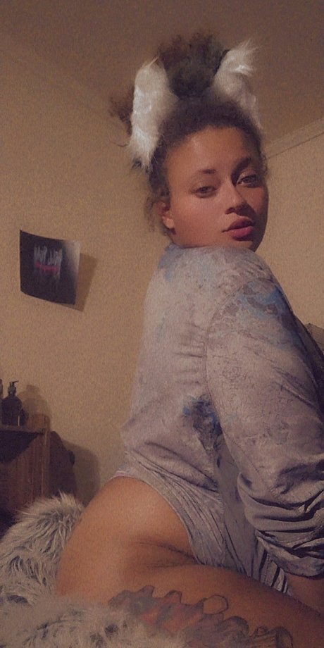 Foto di nudo di fuga di OnlyFans di Kitten