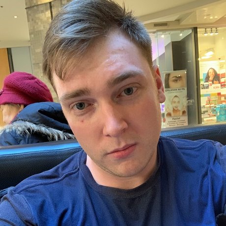 Foto di nudo di fuga di OnlyFans di Gabriel