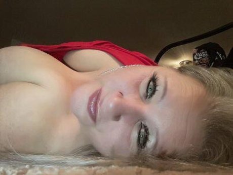 Foto di nudo di fuga di OnlyFans di Queen Curvy Cyan