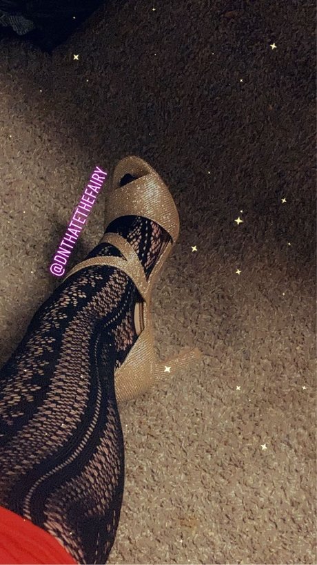 Foto di nudo di fuga di OnlyFans di Its Fairy Bitch 
