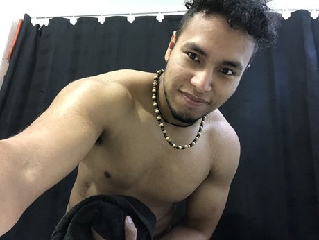 Foto di nudo di fuga di OnlyFans di Doctorvictor