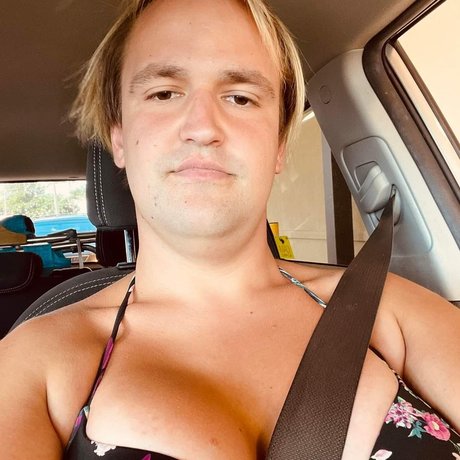Foto di nudo di fuga di OnlyFans di Penelope Diamond