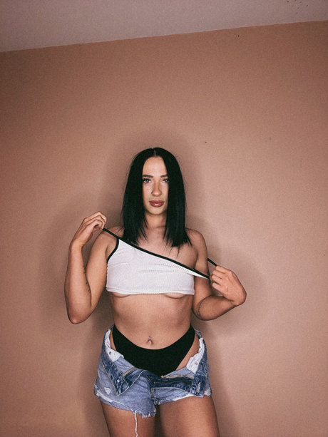 Foto di nudo di fuga di OnlyFans di Des