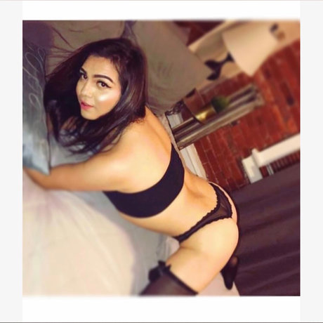 Badbitch 