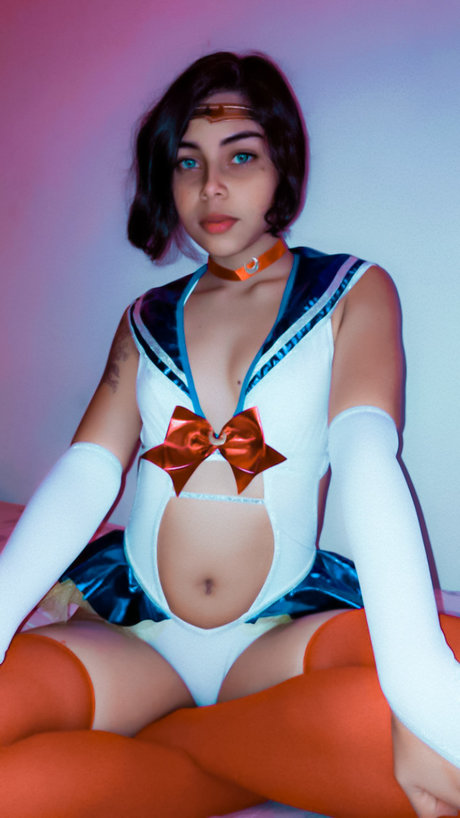 Foto di nudo di fuga di OnlyFans di Daphne Bianchi