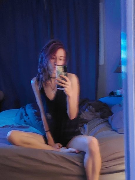 Foto di nudo di fuga di OnlyFans di Dominoe