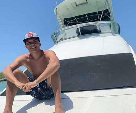 Foto di nudo di fuga di OnlyFans di Daniel Jimenez