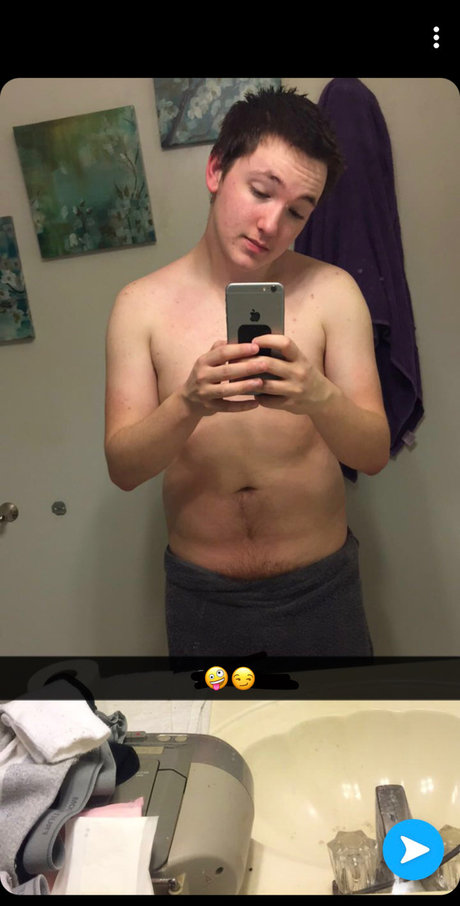 Foto di nudo di fuga di OnlyFans di Devin Mitchell