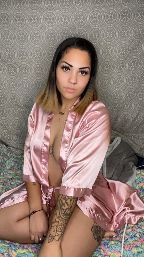Foto di nudo di fuga di OnlyFans di Rainn 