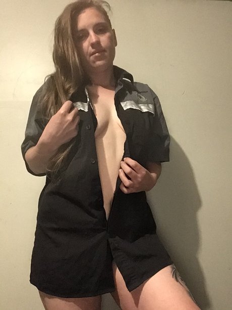 Foto di nudo di fuga di OnlyFans di Jade